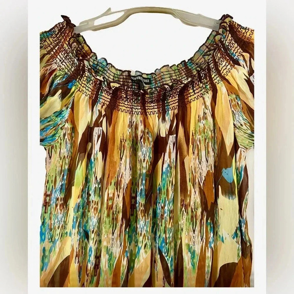 Blooming Rose sheer elastic neck and sleeve top sz L NWT #001 - Picture 4 of 4